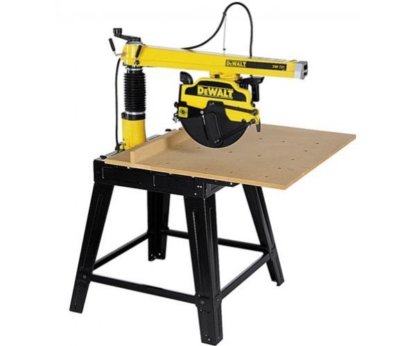 Potezna žaga Dewalt DW721KN